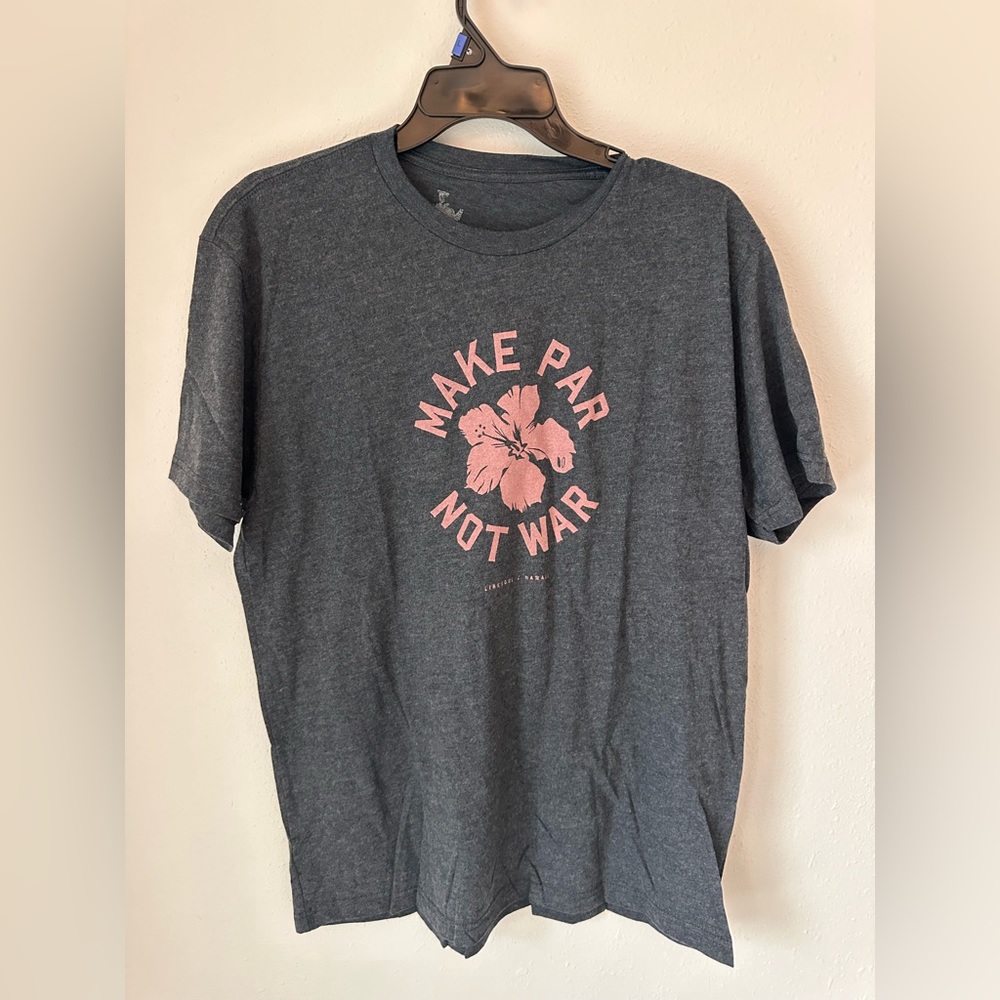 New but has no tags - linksoul tshirt make par not war